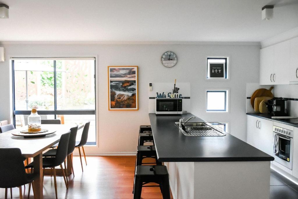 Demure Charm 4 Bedrooms Rye Ngoại thất bức ảnh